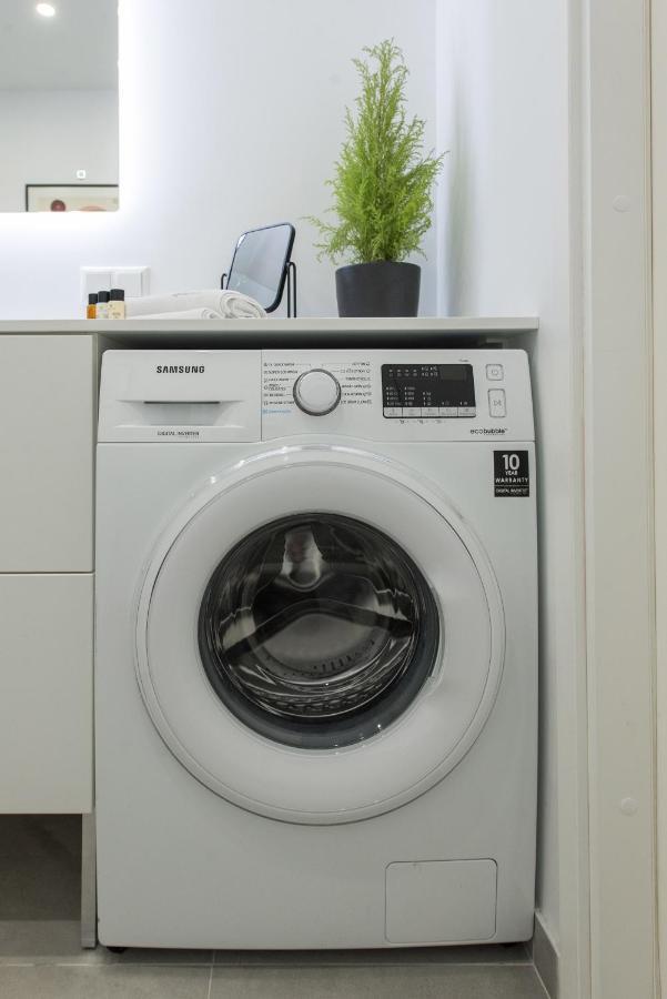 Cohost I New Basteja Life Apartments W-Garage Prkg & Self Check-In Vilnius Bagian luar foto