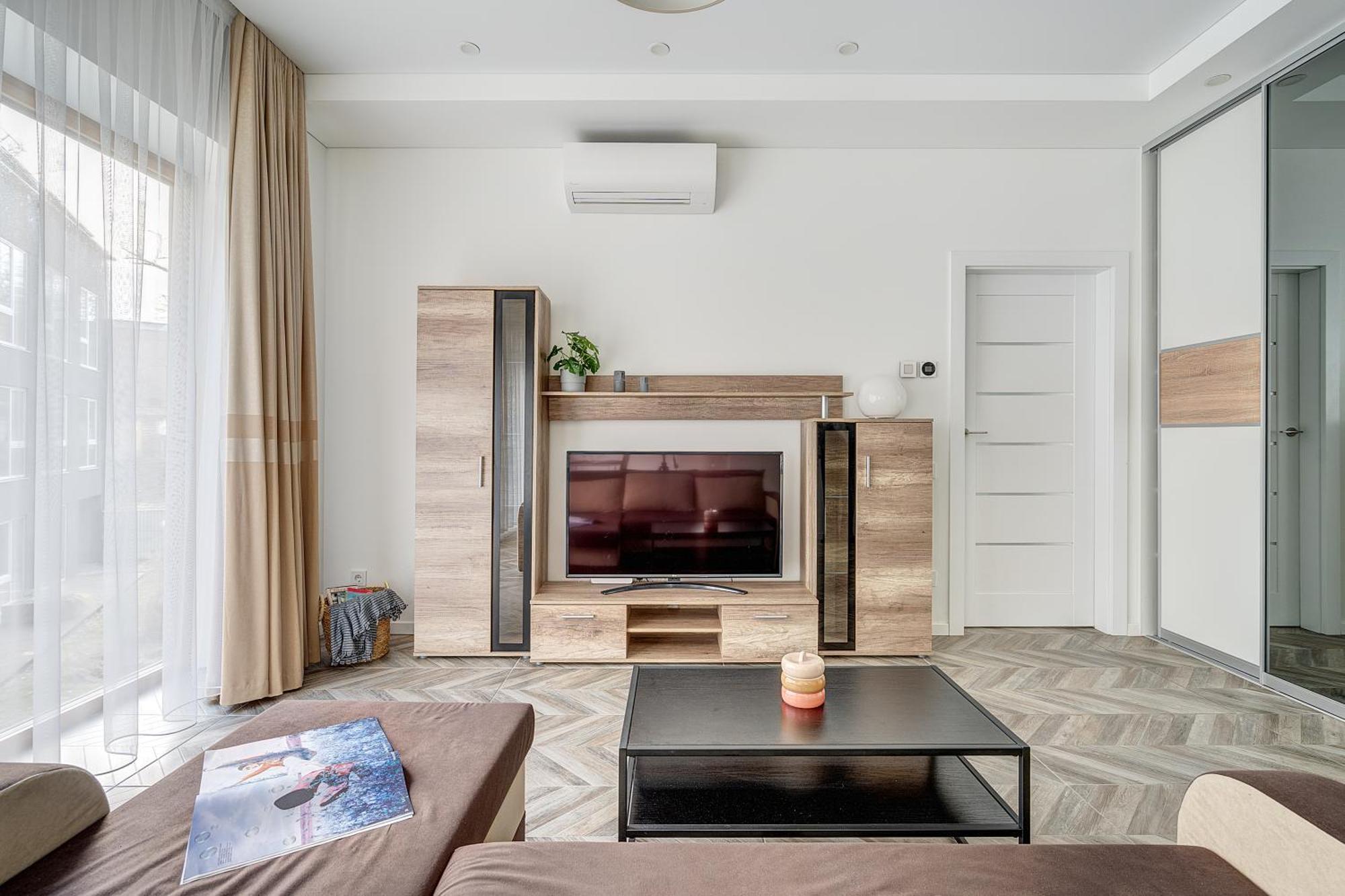 Cohost I New Basteja Life Apartments W-Garage Prkg & Self Check-In Vilnius Bagian luar foto