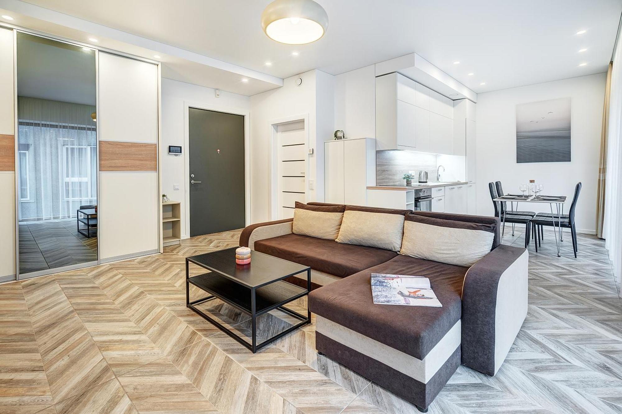 Cohost I New Basteja Life Apartments W-Garage Prkg & Self Check-In Vilnius Ruang foto